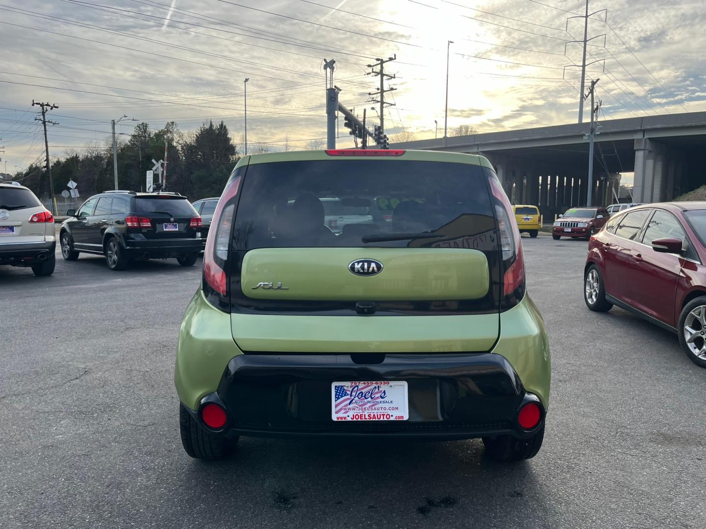 2016 Green /Black Kia Soul + (KNDJP3A5XG7) with an 4 Cylinder engine, Automatic transmission, located at 5700 Curlew Drive, Norfolk, VA, 23502, (757) 455-6330, 36.841885, -76.209412 - Photo#7